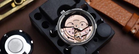 Haute Horologe: Watch Movements Explained: From Manual to Automatic and Quartz